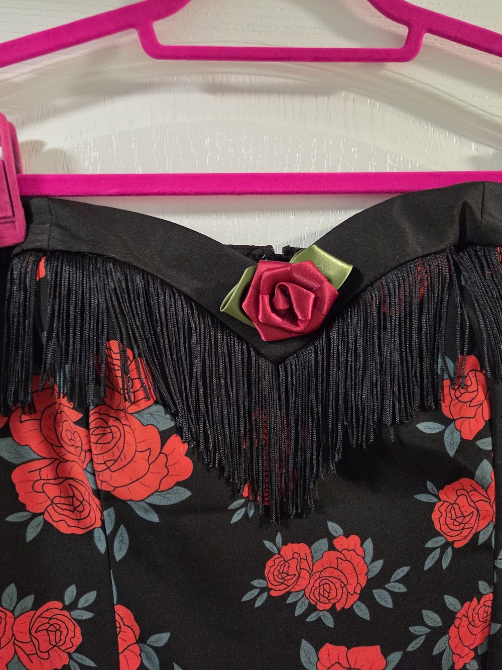 MISSING STRAPS- READ BELOW-Unique Vintage Black Floral Swing Midi Dress- Size 1x - Picture 7 of 10